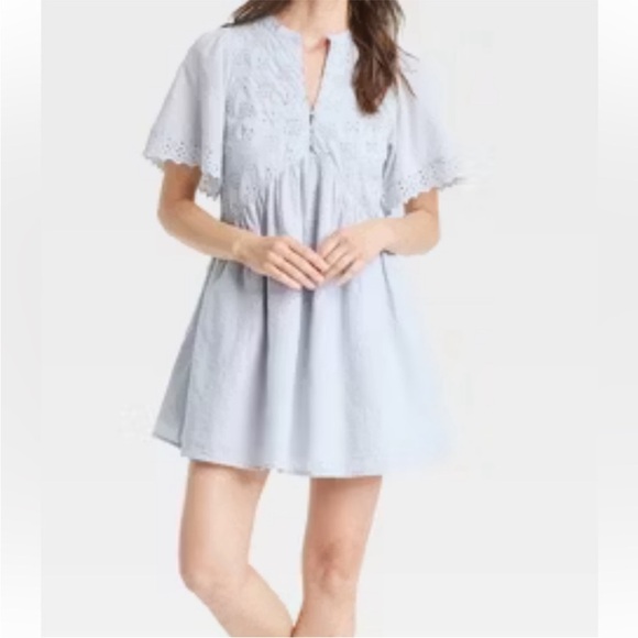 NWT Women's Short Sleeve Eyelet Mini Skater Dress - Universal Thread Sz small - Picture 1 of 10
